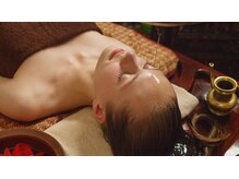 PUNAYU【鍼灸 | アーユルヴェーダ】/シロダーラで贅沢な時間を