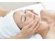 ティースキンサロンオキナワ(T-skin salon Okinawa)の写真/通う度にキレイ！美容液毛穴洗浄+筋膜リリース&小顔リンパで一度で実感する感動の美肌ケア！リピーター多数