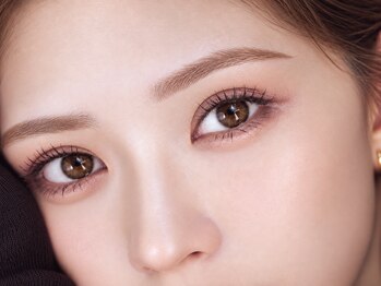 ラ ブレス グランフロント大阪(LaBless)の写真/【グランフロント大阪◇黄金比×似合わせ】美眉アイブロウ（眉毛WAX）♪品よく垢抜ける大人の美眉へ