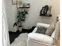 ニニ(NiNi)の雰囲気（ヘアセット専門店の一角に御座います☆）