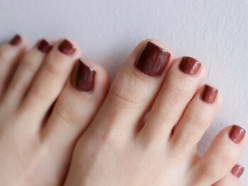 ウィップ(the wip)の写真/お好みに合わせたカラー選択で足元から彩り女子力UP＊【オフケア込◆フット ワンカラー・ラメグラ¥4950】