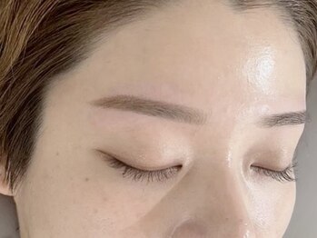 アイ ライク ミー 天神大名店(EYE like me)/【Remi】眉毛アイブロウデザイン