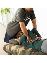 ザ コンディショニングルーム コガオスタジオ 自由が丘店(KOGAOSTUDIO)/５ 上半身の整体