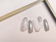 ベアトリーチェ 新宿西口(Beatrice)/ミラーニュアンスネイル￥8800