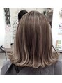 サロンズ ラビット(salonsRABBIT.) owner 東あかね
