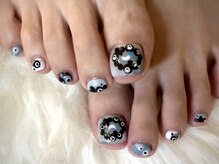 アミュリー ネイル アトリエ(Amury nail atelier)/ミャクミャク 黒 持ち込み