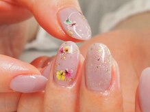 ビューティトリップ(Beauty TRIP)/ドライフラワーで大人可愛く