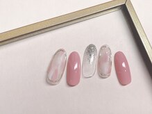 ベアトリーチェ 新宿西口(Beatrice)/囲みミラー￥8800