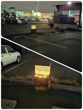 アンドエー(and A)/夜の駐車場