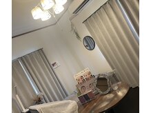 ~eyelash&eyebrow~nueの雰囲気(完全個室のゆったりとしたHBLルーム。)