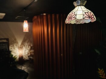 サロン ド アジア(salon de Asia)/店内インテリア