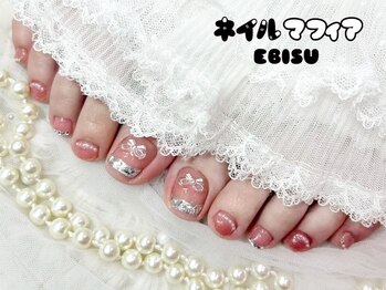ネイルマフィア 恵比寿(NAIL MAFIA)の写真/おしゃれは足元から♪うるキラから派手かわいいまで挑戦できちゃう！イベントや旅行前にもおすすめ☆