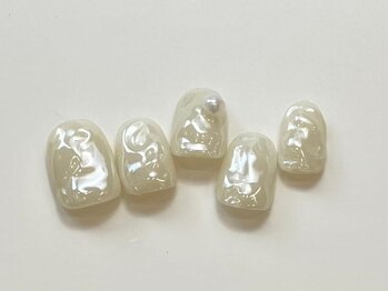 ネイルメゾン 天神店(NAIL MAISON)/パールビジューうるつや¥7000