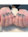 シルバー×ブラックグラデネイル