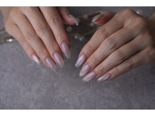 アイビー(Aivy)/マグネット×ラメグラデーション