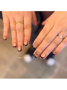 エム ネイル(emu nail)/持ち込みデザイン