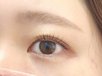 ロロ バイ フィアラ 京都駅前店(LOLO by Fiara)/パリジェンヌ