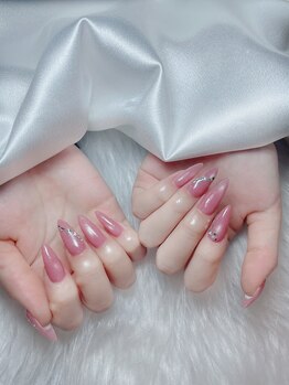 クイーンネイル(Queen Nail)/