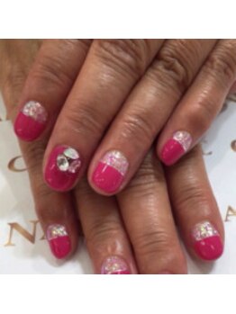 クリスタルネイル ボンベルタ橘店(CRYSTAL NAIL)/ガーリーネイル