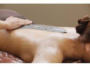 アユアラングレース/死海泥パックで燃焼力UP!