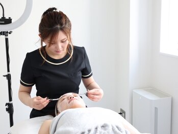 アムール(amour)の写真/《安心の都度払い》コース契約がなく都度払いで通いやすい♪お肌のお悩みに合わせたメニューをご用意◎