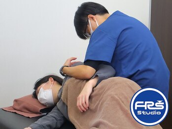 FRSスタジオ 横浜中山店の写真/体質や生活習慣に合わせた整体と筋膜リリース施術で健やかな体をつくる!!体の軸から整え不調を根本改善へ♪