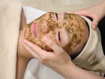 エステ ココ 荻窪店(Esthe CoCo)の写真/【ハーブピーリングで肌質ケア】お肌の不調・長年の肌悩みもコレで徹底解決◎毛穴タイプ別肌質改善も人気♪