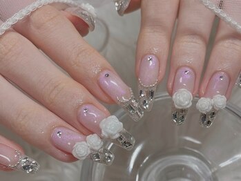 スキップス(Skips.)の写真/”ほんとに好きなもの”って、結局ずっと変わらない。キラキラぴかぴか、わたしの秘密のお守り。