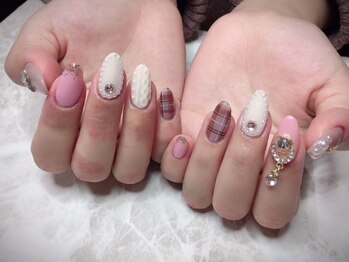 アミュレット(AMULET)/ニット×チェック