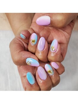 ジュリーネイル 所沢店/二色縦グラデー