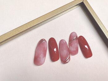 ベアトリーチェ 新宿西口(Beatrice)/赤ネイル¥8800