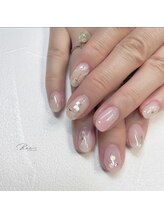 ドットビー(.Bee)/