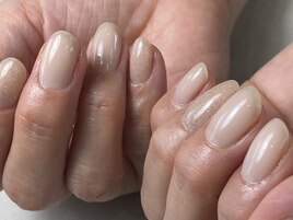 シンプルシアーホワイト