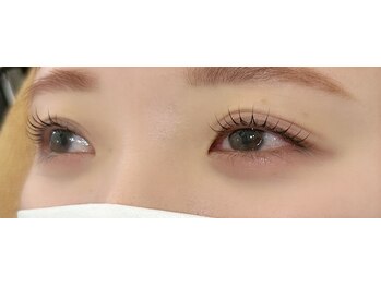 ルリアン 稲荷口/まつげカール仕上がり