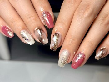 リムネイル(LIMU nail)の写真/【ご新規様限定/ネイリストお任せdesign￥6,800】当店人気のmenu！デザインを迷っているならコレ！