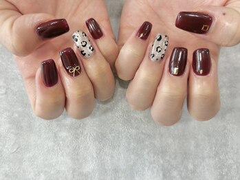 08ネイル(08 nail&school)/ボルドー×レオパードネイル
