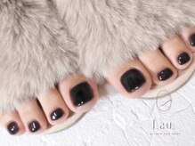 只今人気急上昇``フットネイル``あなたもいかがですか？