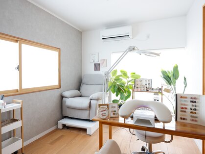 プラスモワ 高島店(+moi)の写真