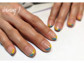 シャイニング ジェイ(Shining J)/イエローとブルーのフレンチ