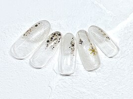 エレガントネイル