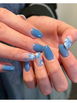 ネモフィラネイル