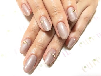 キュアエヌ(cure.n)/大人シンプルネイル