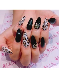 ヒョウ柄スカルプネイル