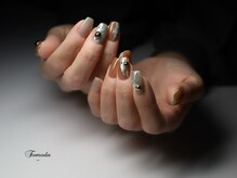 ネイル トモダ(nail Tomoda)/