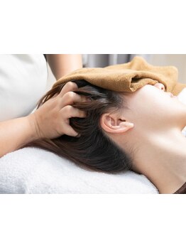 ヘッドスパで癒されたい