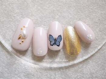 ネイルサロン ブランシュール(Nail Salon Blancheur)/マグネット蝶&ホロフラワー