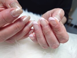 フレンチネイル