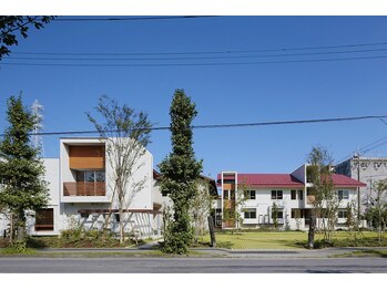 ネイルアンドジュエリーラズリ(Nail＆Jewelry RAZULI)/WAnest正面入口