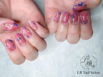 エルアールネイルサロン 梅田本店(LR)