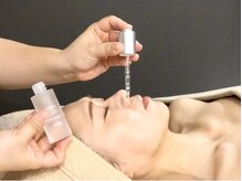 メーカー直営 LUARAフェイシャルサロン 新御徒町店【毛穴/小顔/シミ/しわ/たるみ】/高濃度のハイスペック美容液☆ 